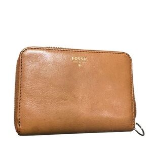Fossil Camel Color Leather Zip Wallet